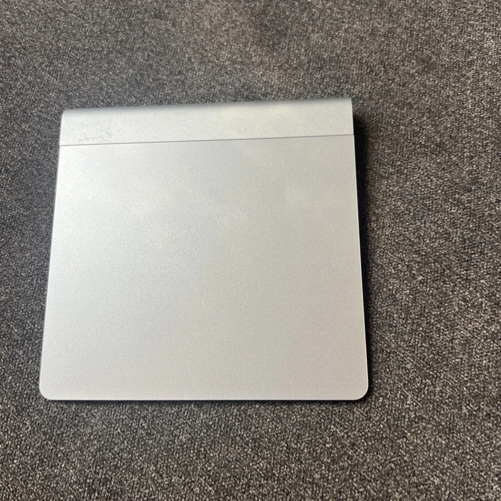 Apple A1339 Magic Trackpad 1  Silver